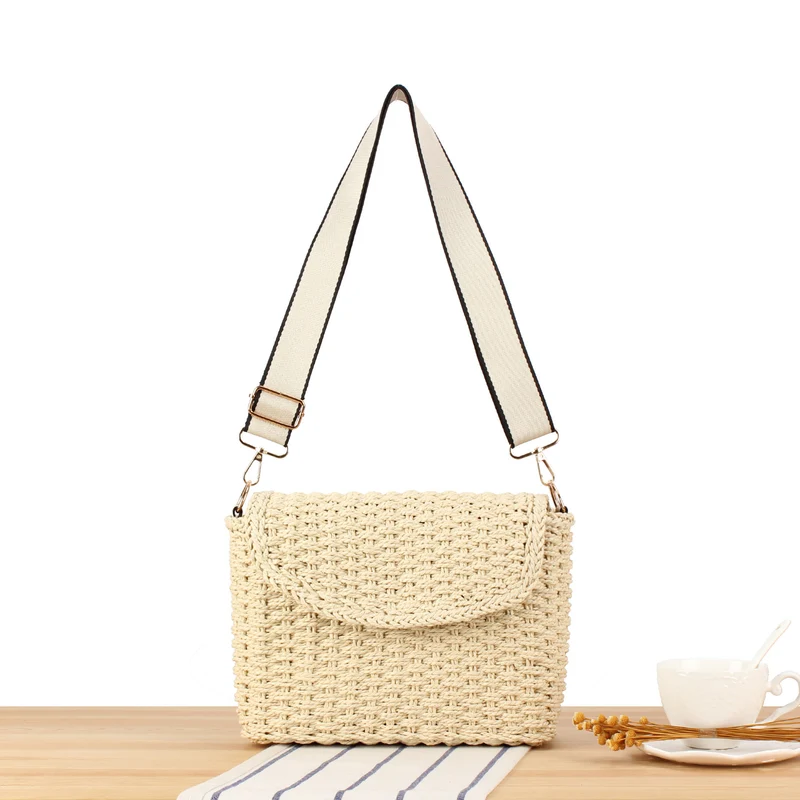 Handtasche aus gewebtem Naturmaterial mit verstellbarem Riemen Skanto