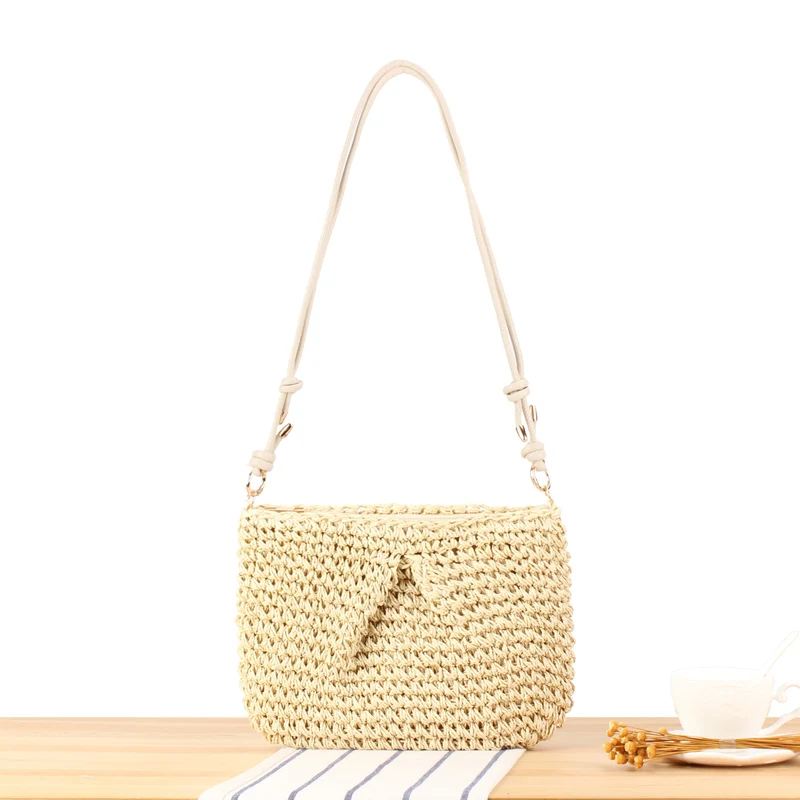 Handtasche aus geflochtenem Naturmaterial mit verstellbarem Riemen Skanto