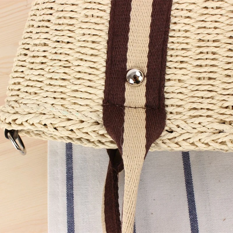 Handtasche aus geflochtenem Naturmaterial mit abnehmbarem Lederriemen Skanto