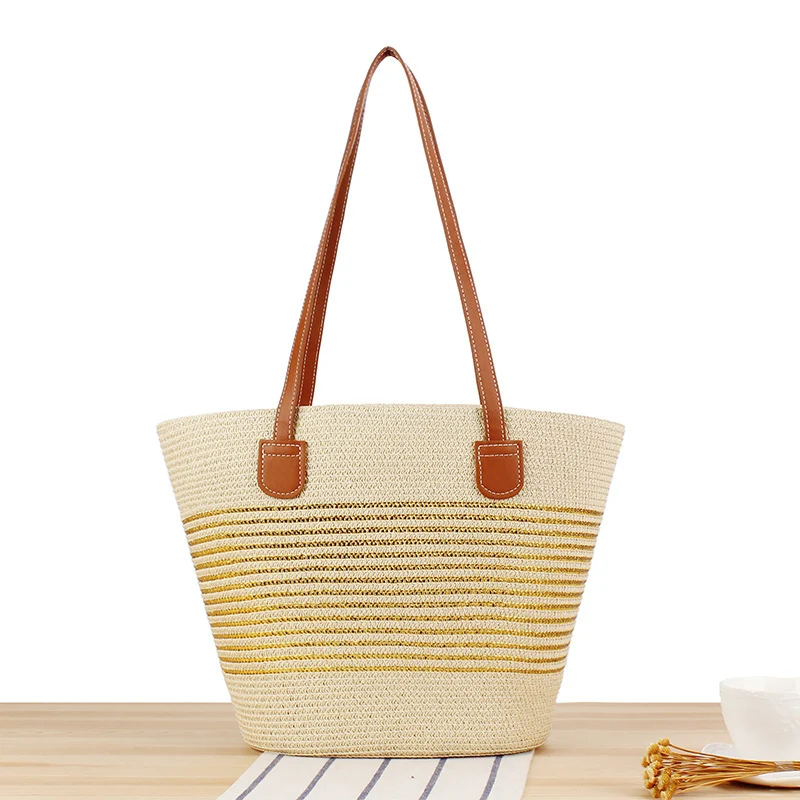 Elegante Strohtasche mit attraktiven Ledergriffen Skanto
