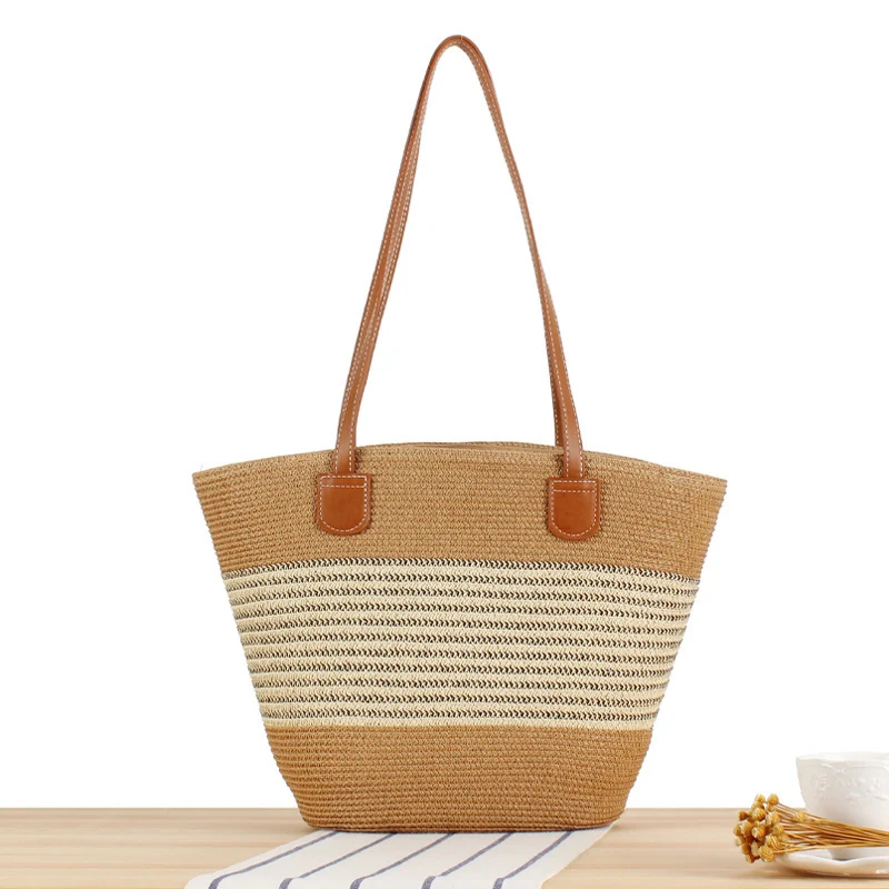 Elegante Strohtasche mit attraktiven Ledergriffen Skanto