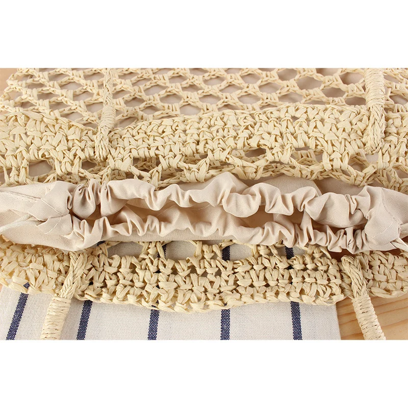 Tote Bag aus geflochtenem Naturmaterial mit luftigem Design Skanto