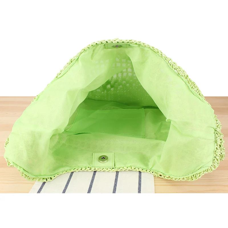 Korbtasche mit floraler Applikation Skanto