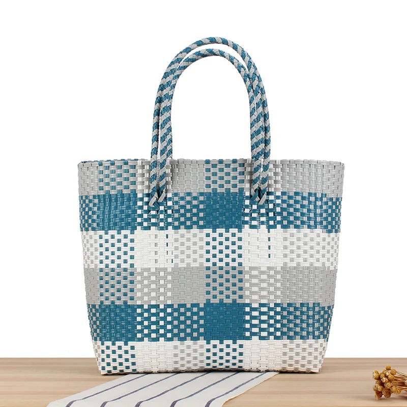 Design-Henkeltasche aus strapazierfähigem Material Skanto