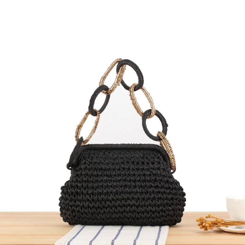 Stilvolle Handtasche mit dekorativem Kettenriemen Skanto