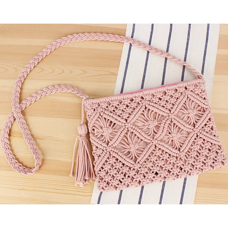 Handgefertigte Makramee-Umhängetasche mit Quasten Skanto