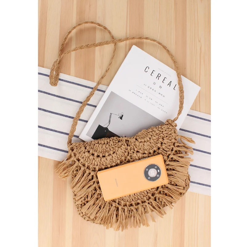 Handgefertigte Makramee-Crossbody-Tasche mit Fransen-Design Skanto