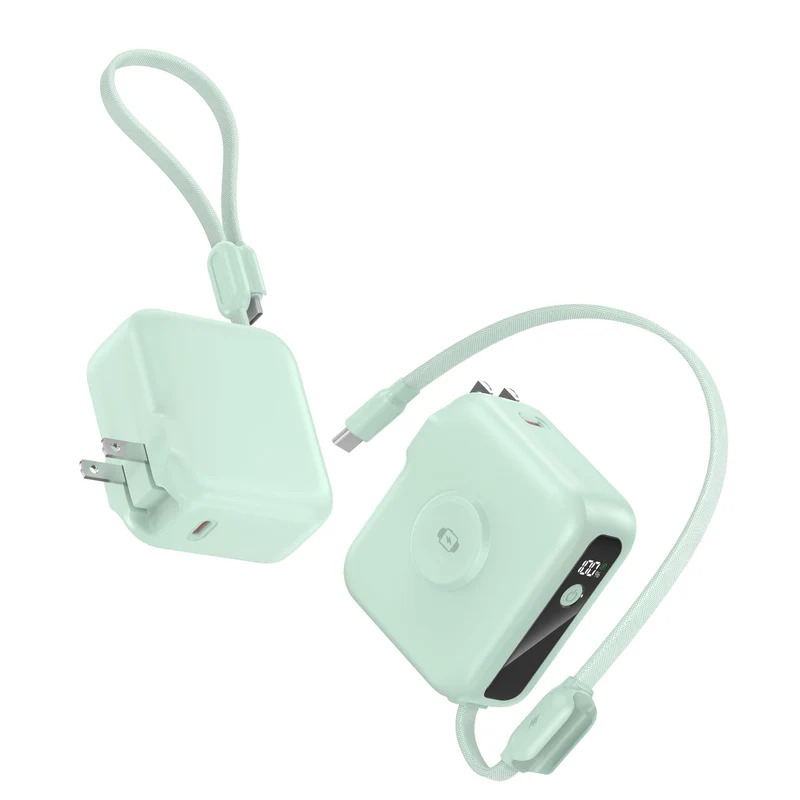 Kompaktes Ladegerät mit integriertem USB-C-Kabel und Digitalanzeige Skanto