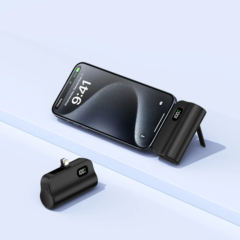 Kompakte Dual-Charge Powerbank mit Digitalanzeige Skanto