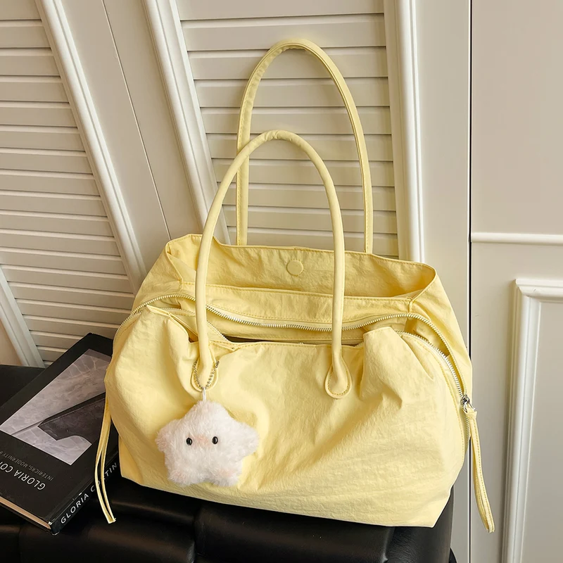 Elegante und multifunktionale Handtasche Skanto