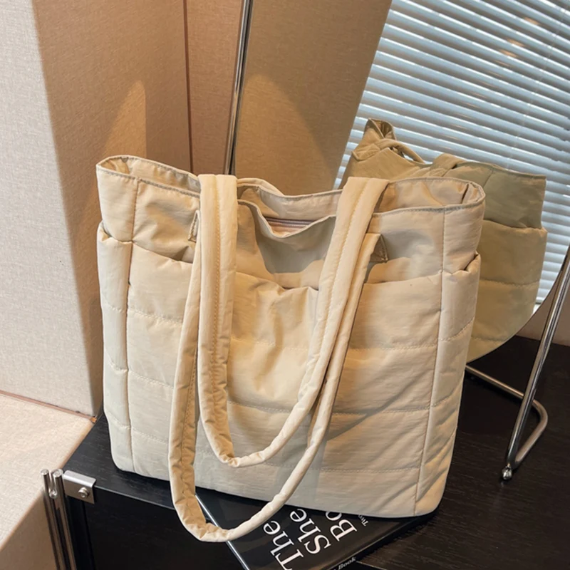 Elegante und moderne Tragetasche Skanto