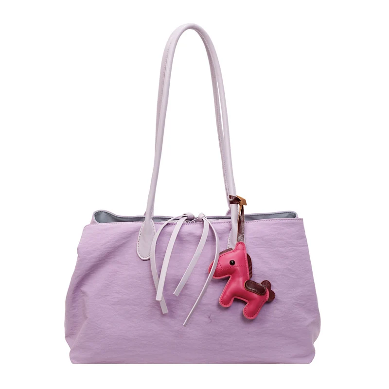 Elegante Handtasche mit Reißverschluss und praktischen Innentaschen Skanto