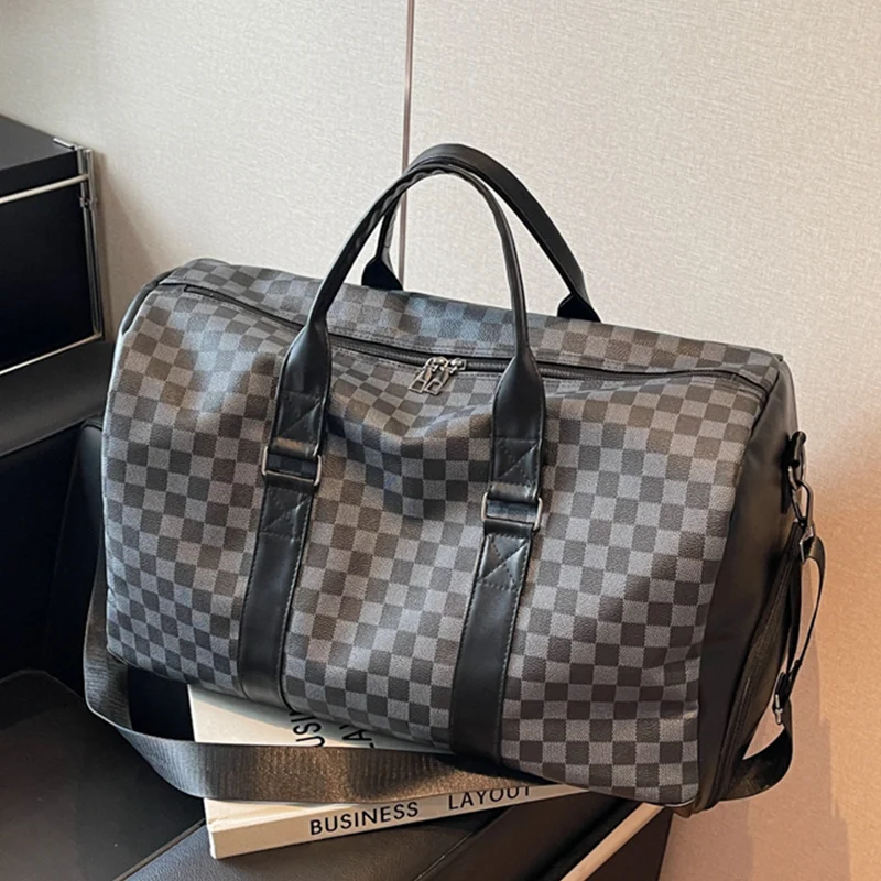 Elegante Reisetasche mit stabilen Griffen und praktischem Innenraum Skanto