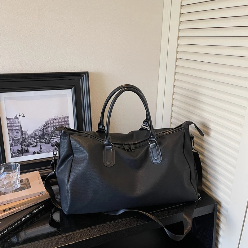 Elegante Reisetasche mit innovativem Fächerdesign Skanto