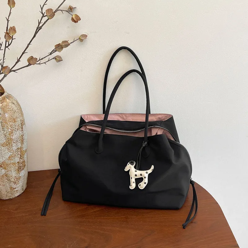 Elegante Handtasche mit praktischem Innenfach Skanto