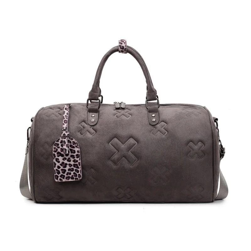 Sportliche Reisetasche mit trendigem Design und praktischen Fächern Skanto