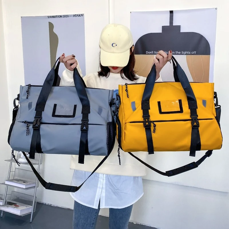 Sportliche Reisetasche mit innovativem Tragesystem und strapazierfähigem Material Skanto