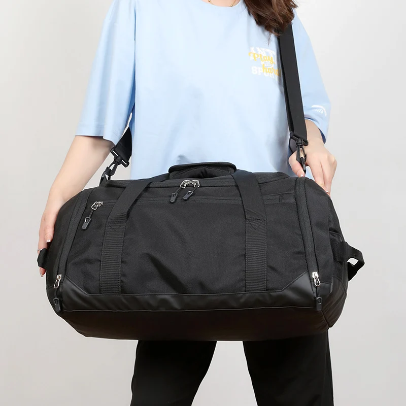 Sportliche Multifunktions-Reisetasche mit geräumigen Taschen und robusten Tragegriffen Skanto